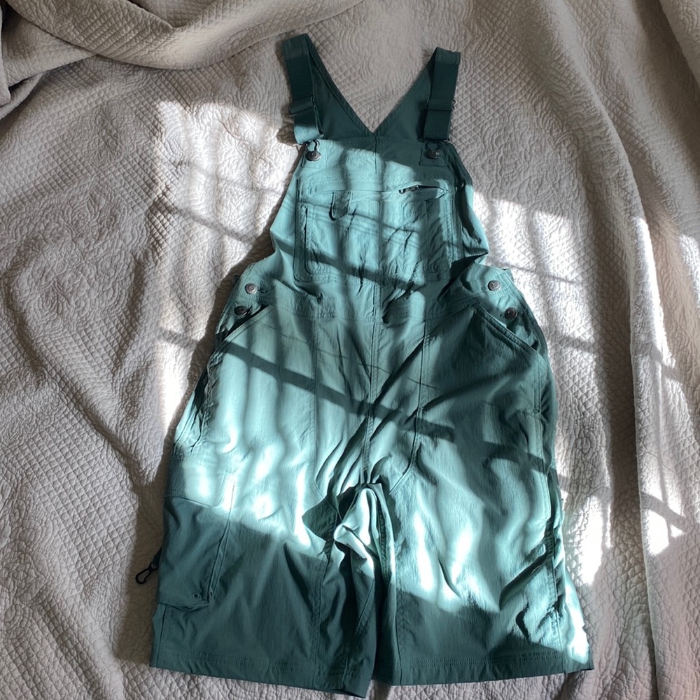 Duluth gardening overalls